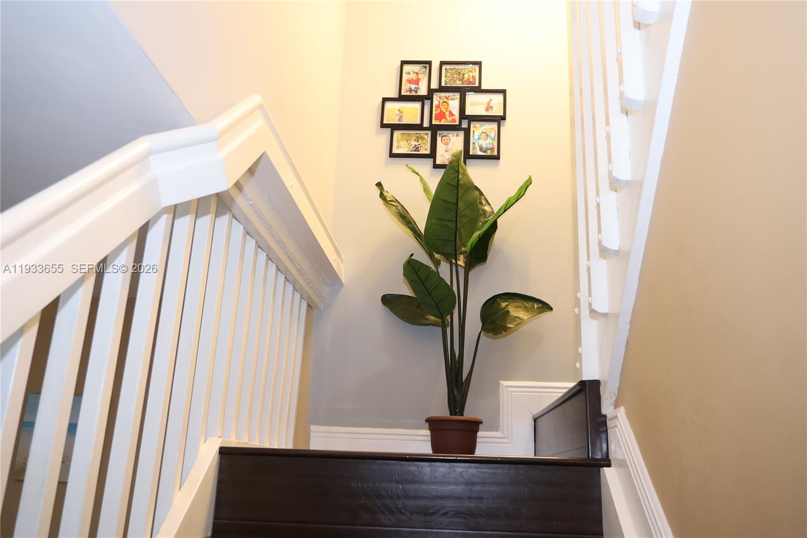 20816 NW 2nd St Pembroke Pines, FL 33029