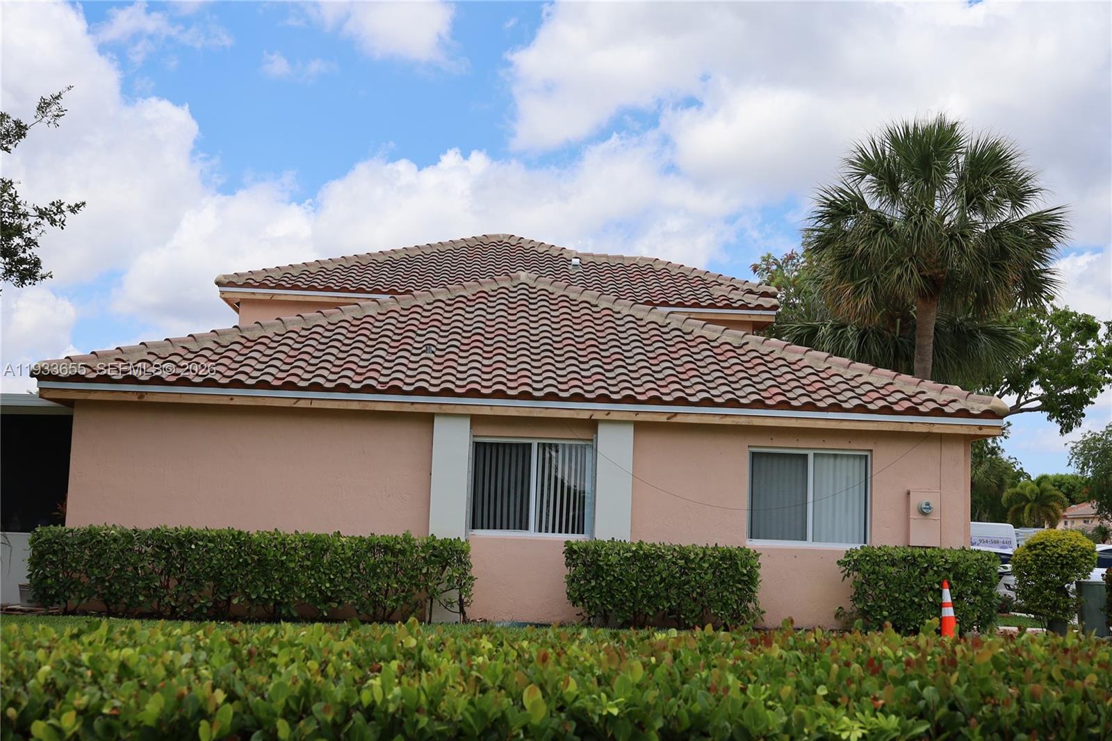 20816 NW 2nd St Pembroke Pines, FL 33029