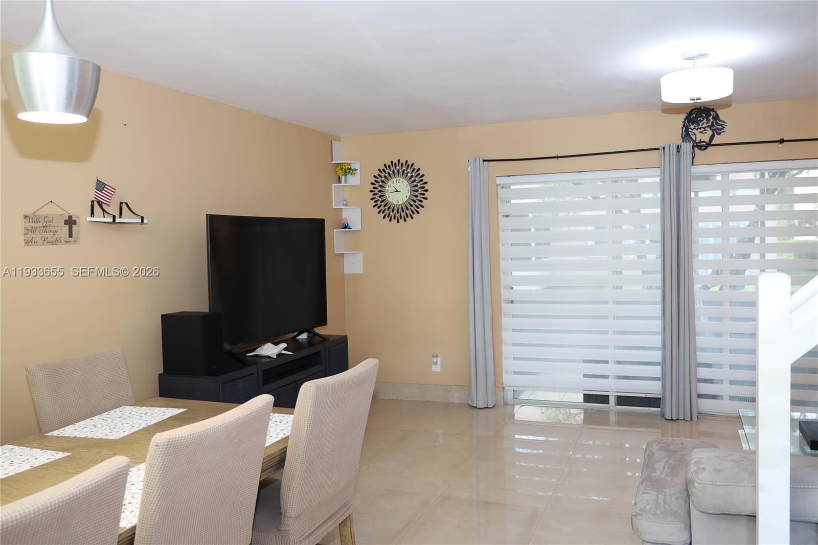 20816 NW 2nd St Pembroke Pines, FL 33029