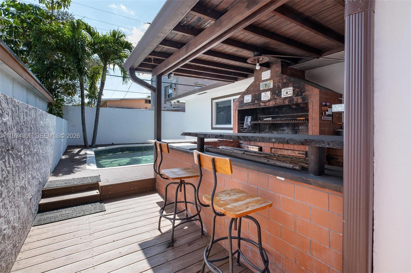 2430 SW 22nd Ter Miami, FL 33145