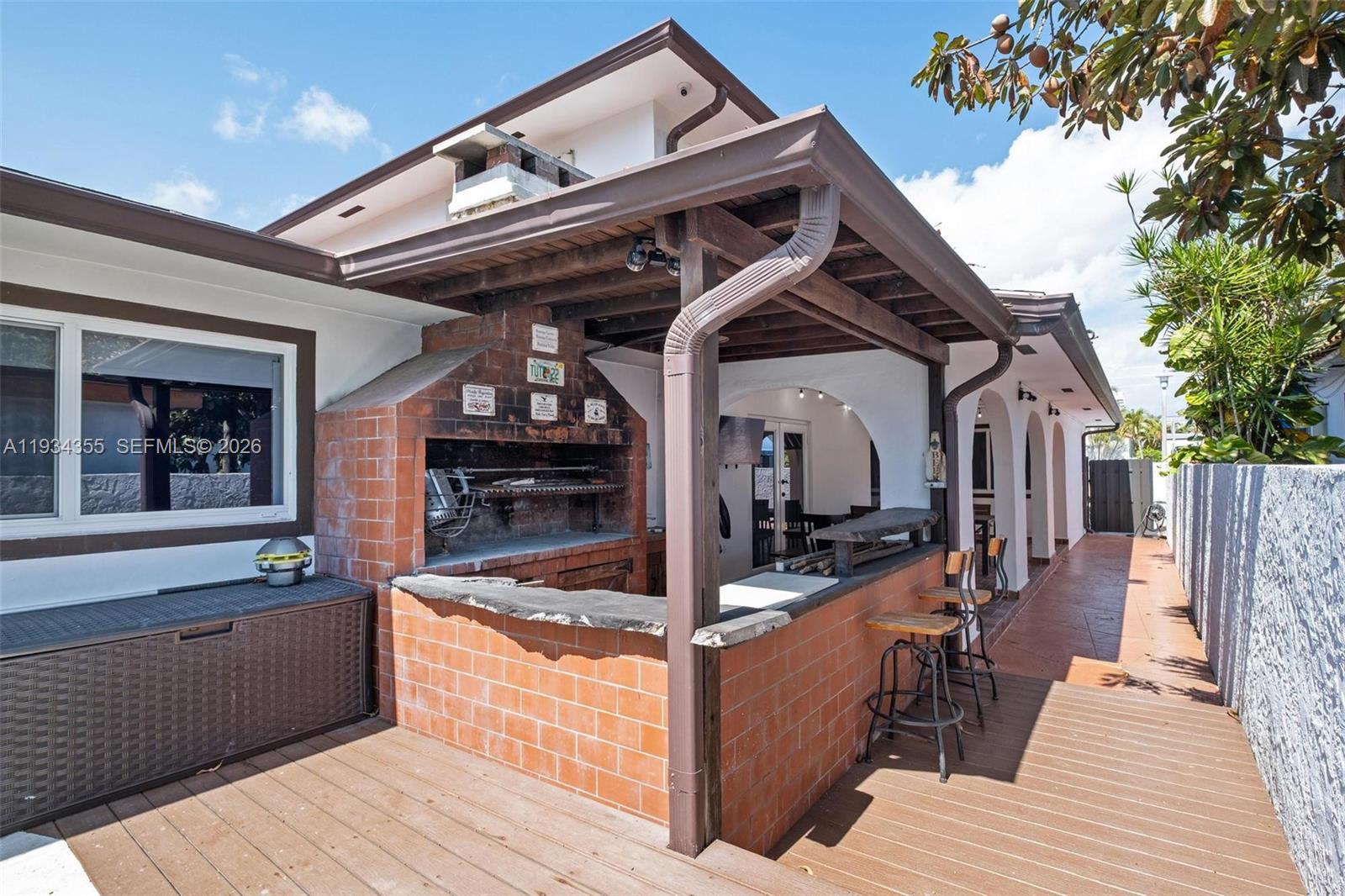 2430 SW 22nd Ter Miami, FL 33145