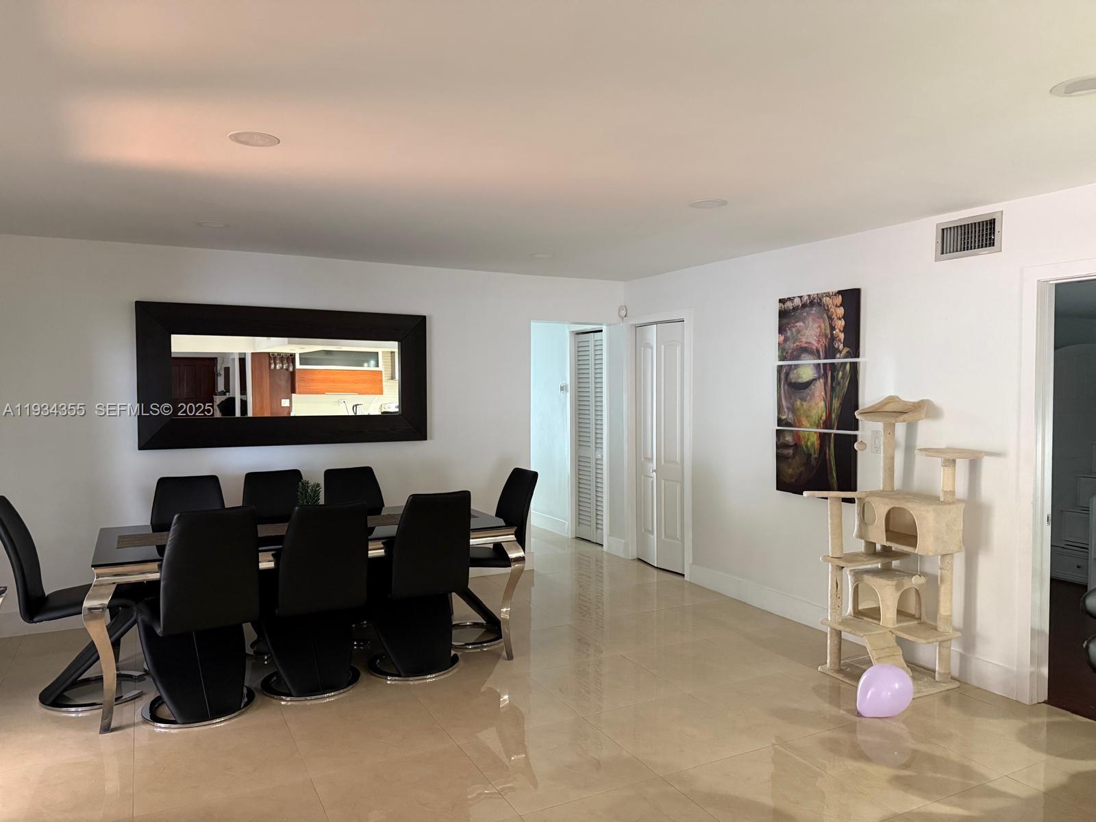 2430 SW 22nd Ter Miami, FL 33145