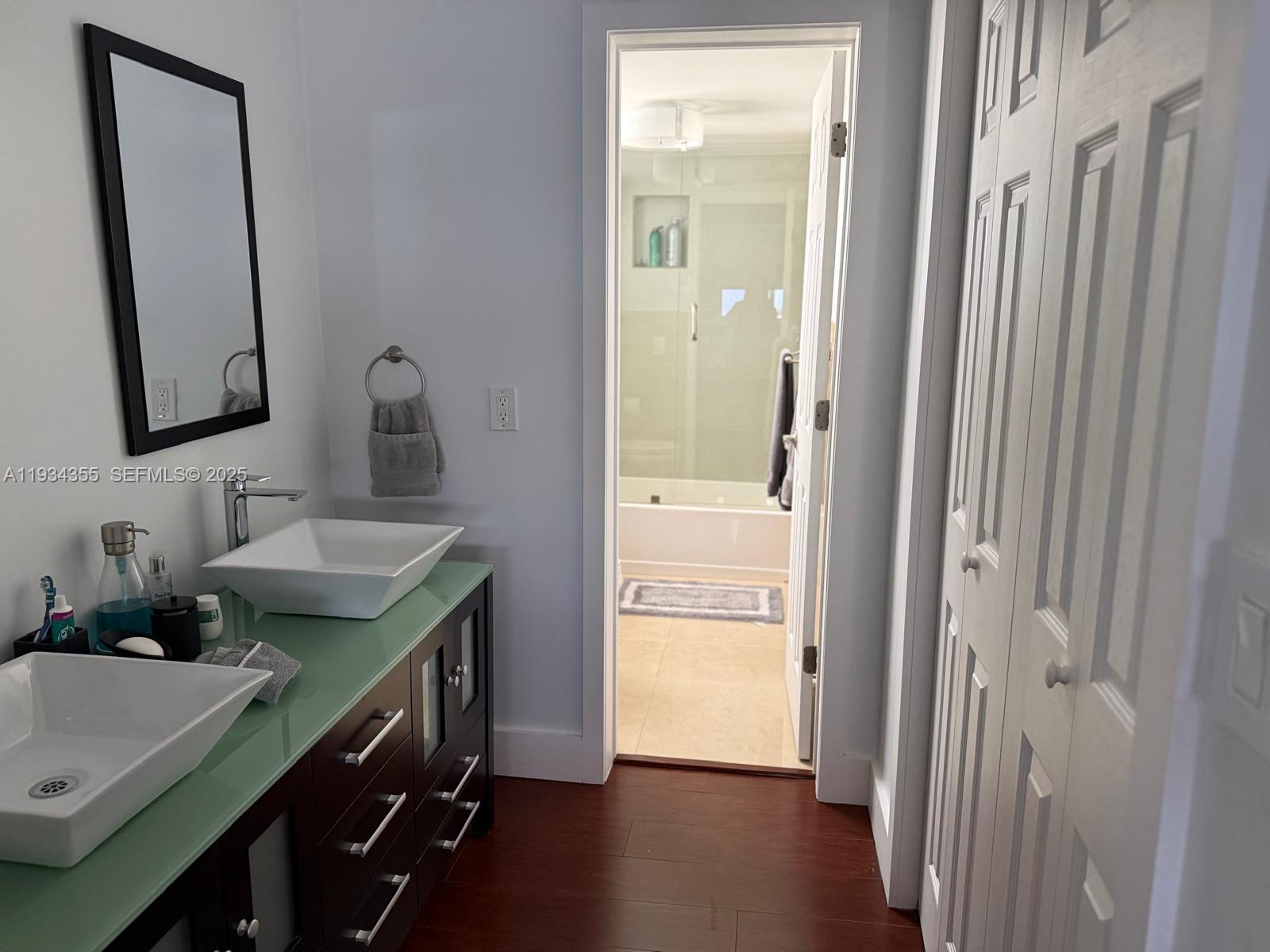 2430 SW 22nd Ter Miami, FL 33145