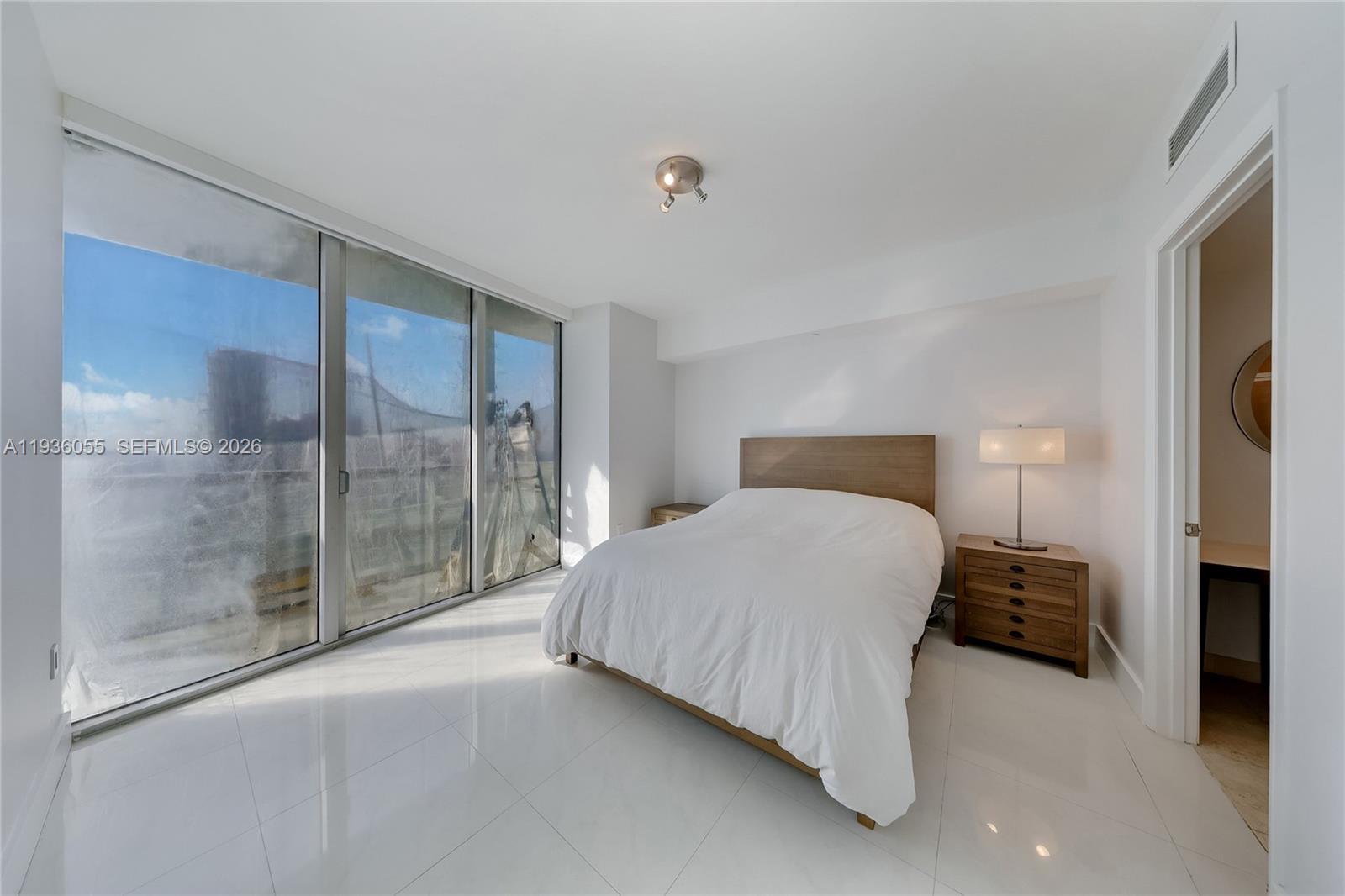 image Icon Brickell II13