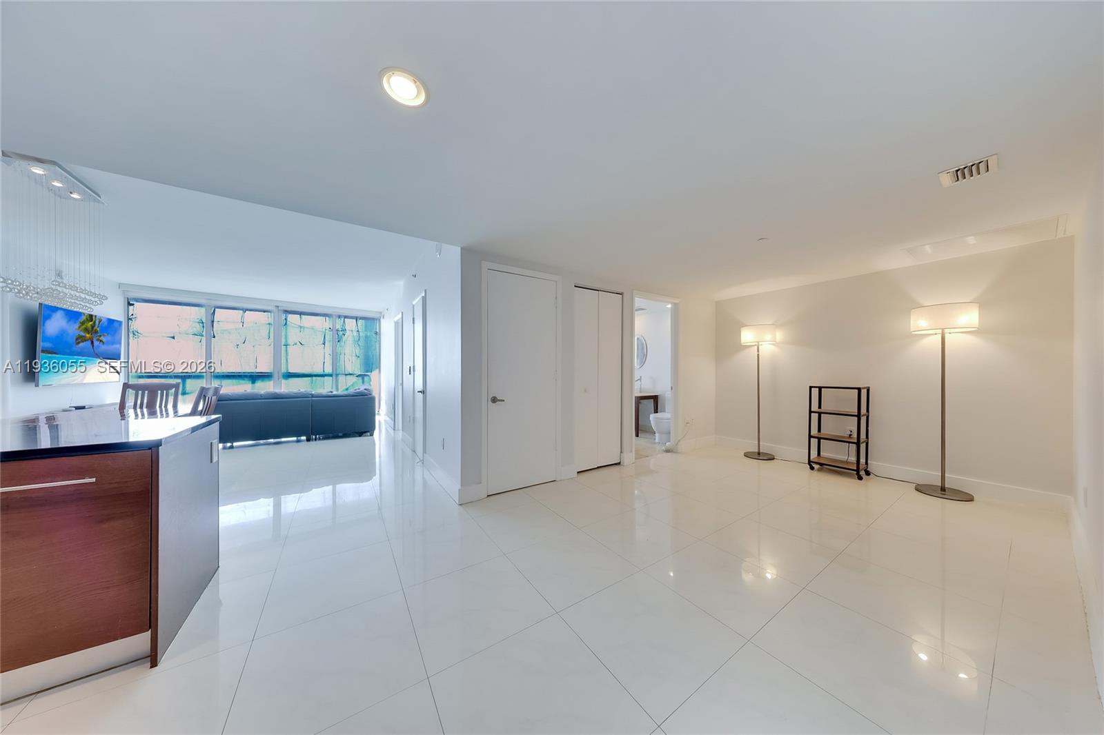 image Icon Brickell II20