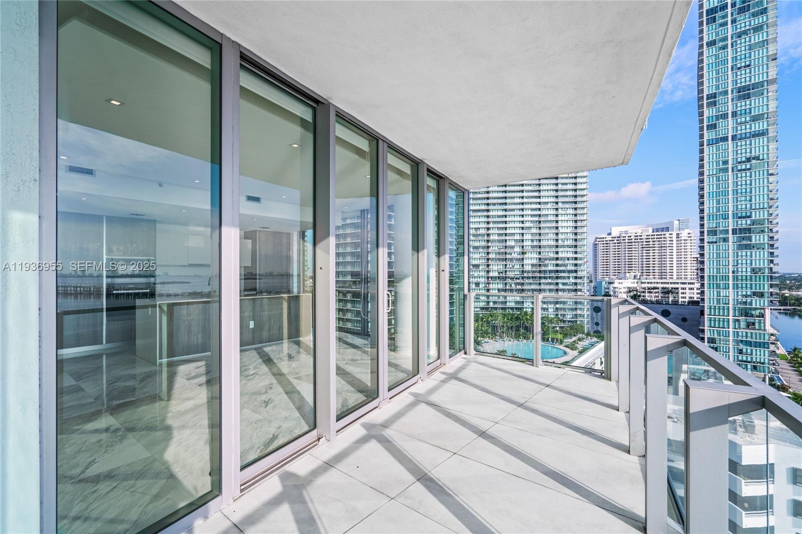 image Biscayne Beach Condo14