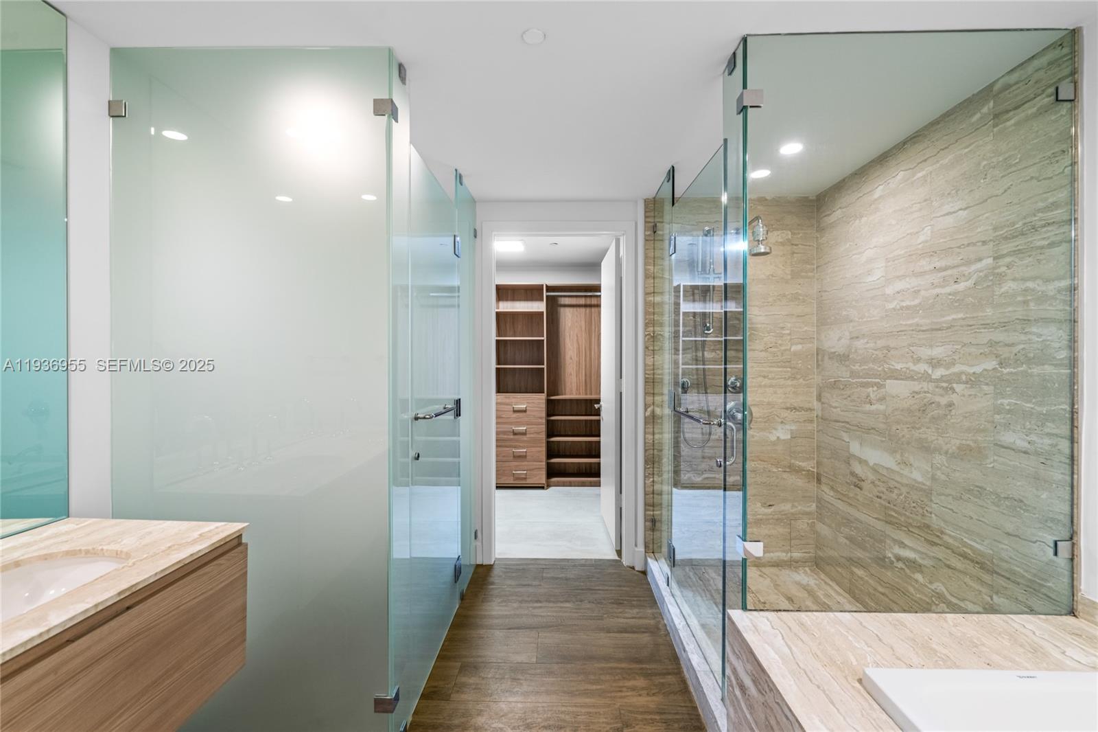 image Biscayne Beach Condo24