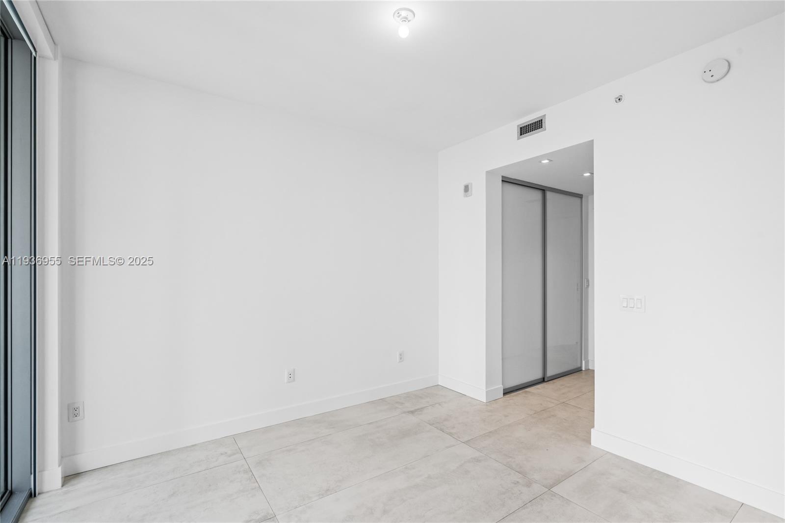 image Biscayne Beach Condo35