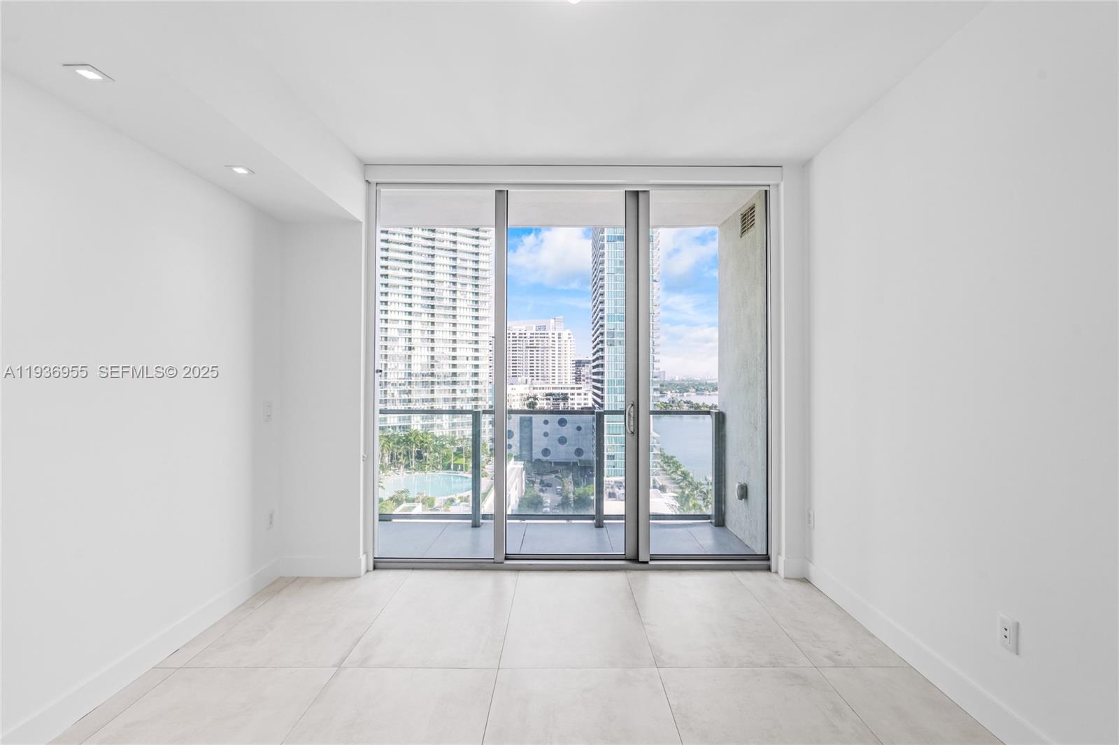 image Biscayne Beach Condo36