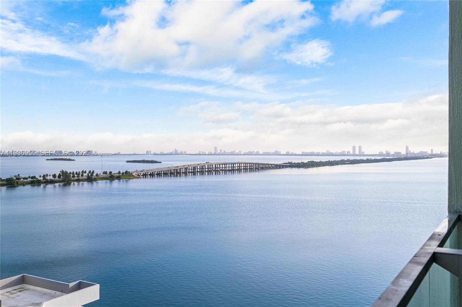 image Biscayne Beach Condo41