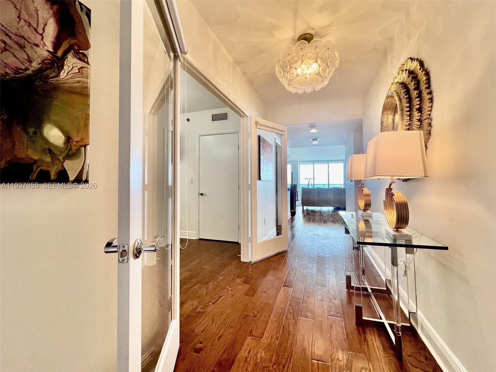 1850 S Ocean Dr #1004 Hallandale Beach, FL 33009