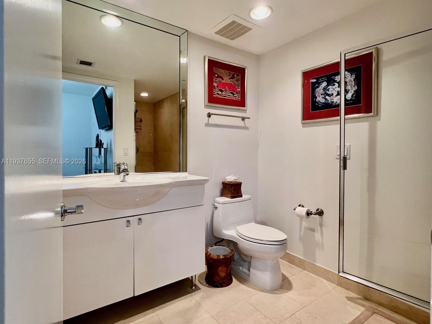 1850 S Ocean Dr #1004 Hallandale Beach, FL 33009