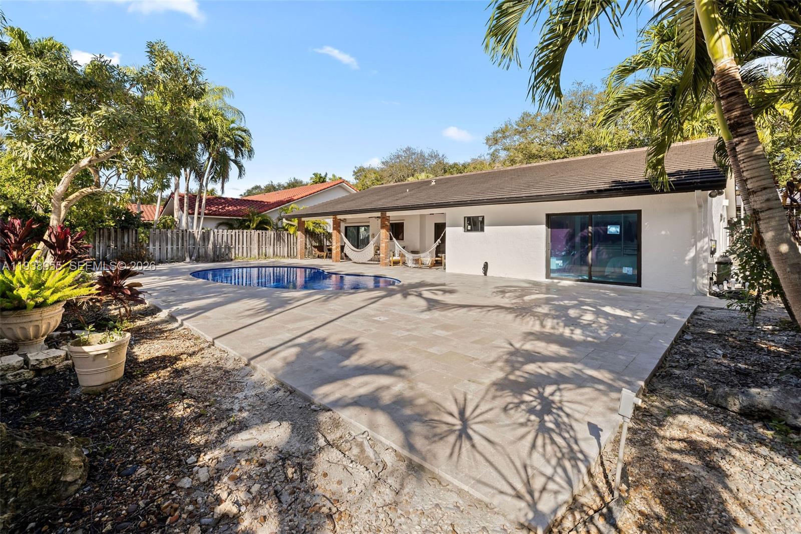 7910 NW 169th Ter Miami Lakes, FL 33016