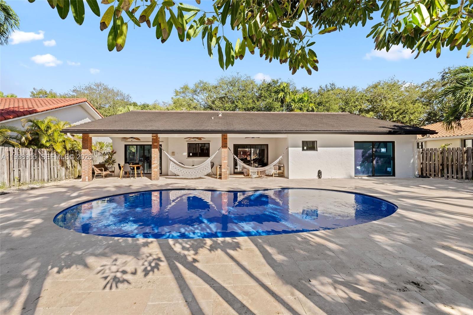 7910 NW 169th Ter Miami Lakes, FL 33016