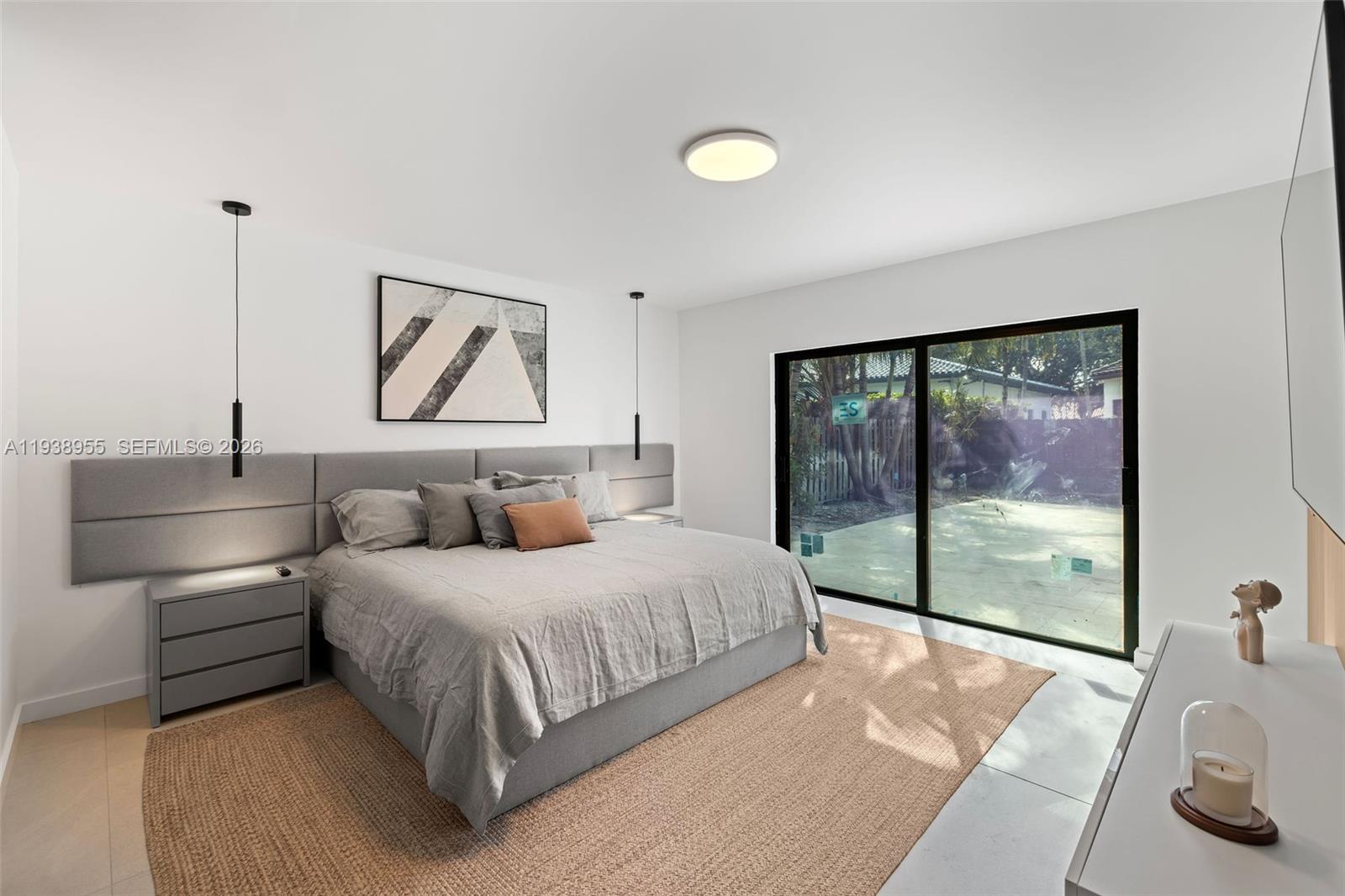 7910 NW 169th Ter Miami Lakes, FL 33016