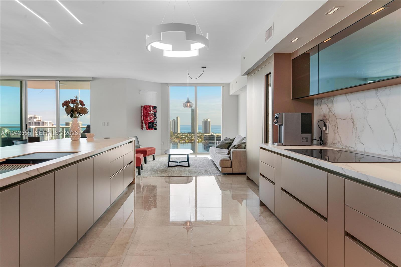 image The Peninsula Ii Condo10