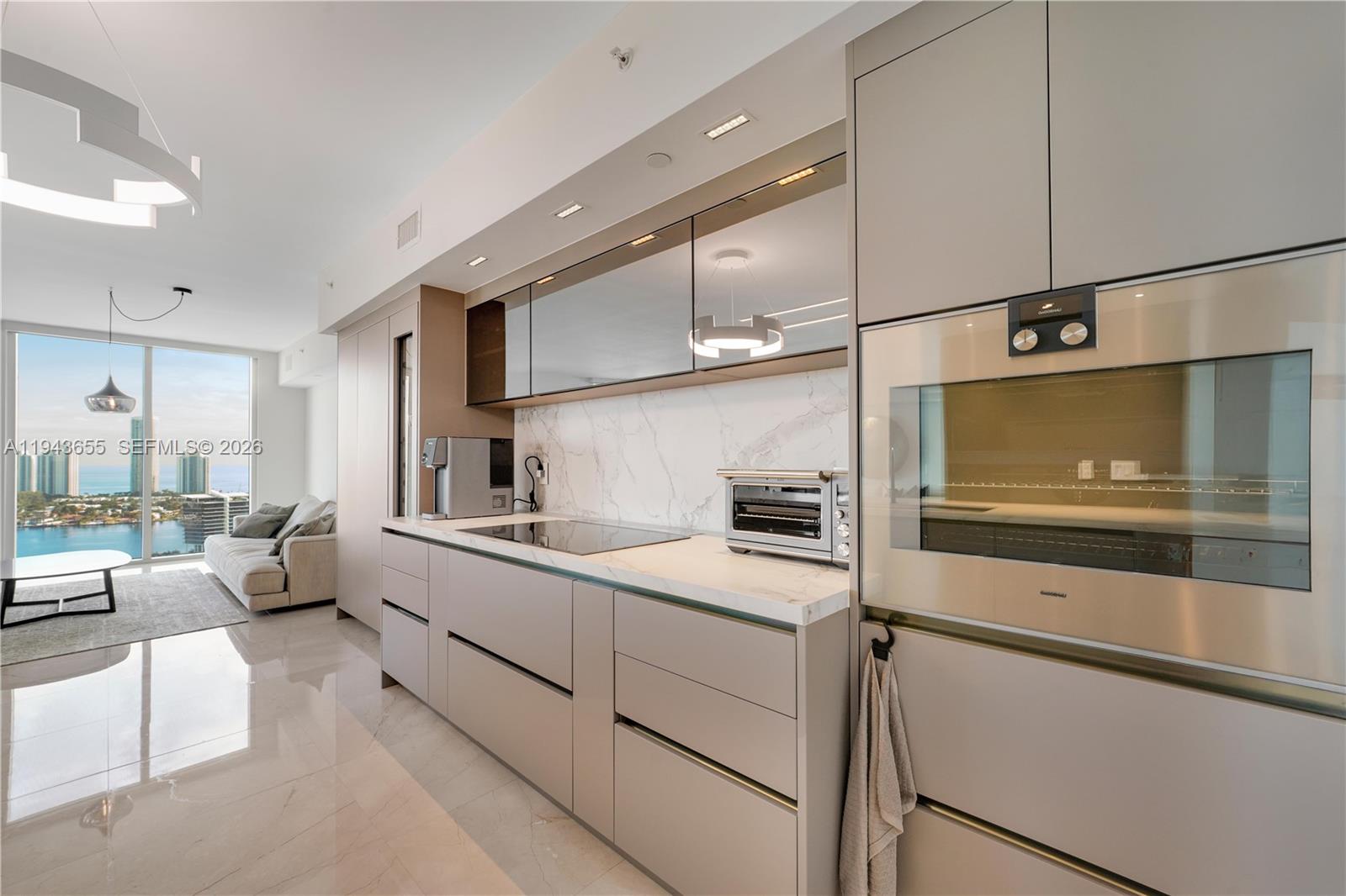 image The Peninsula Ii Condo39