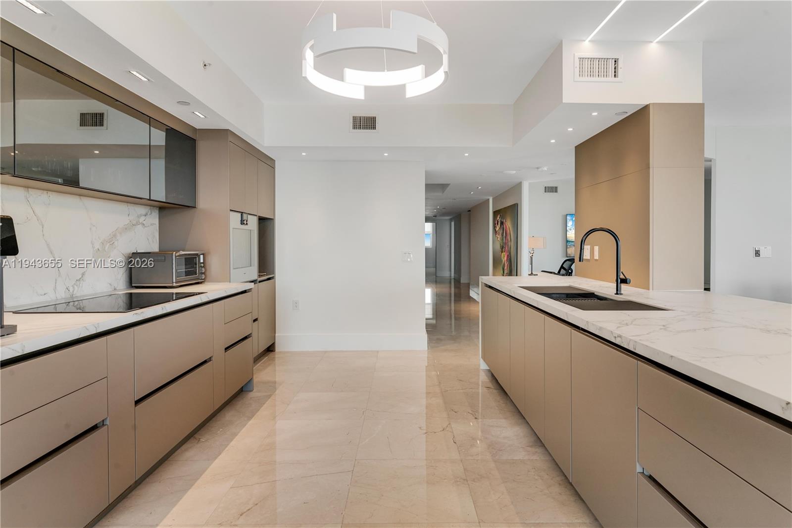 image The Peninsula Ii Condo8