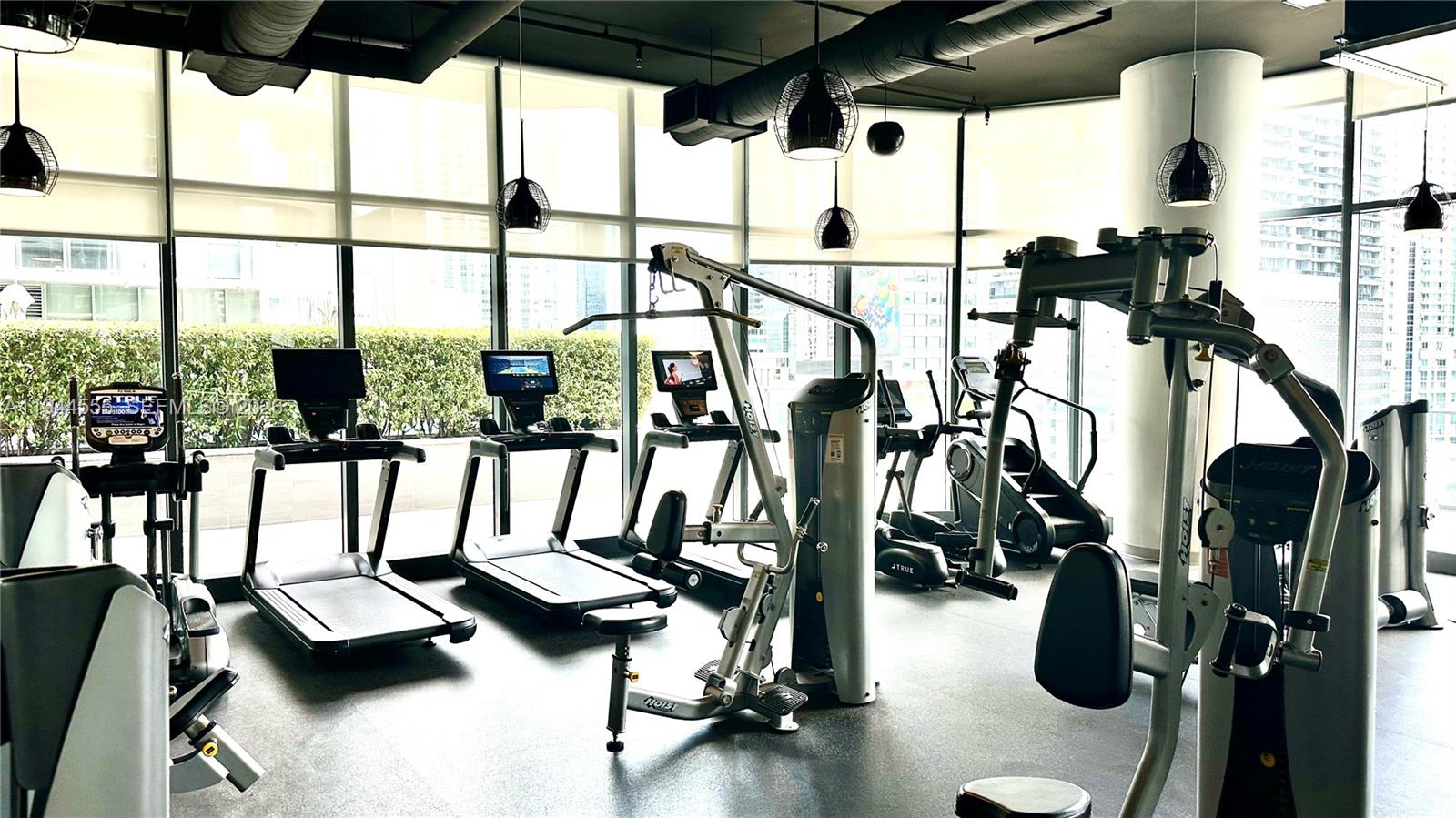 image Brickell Heights West18