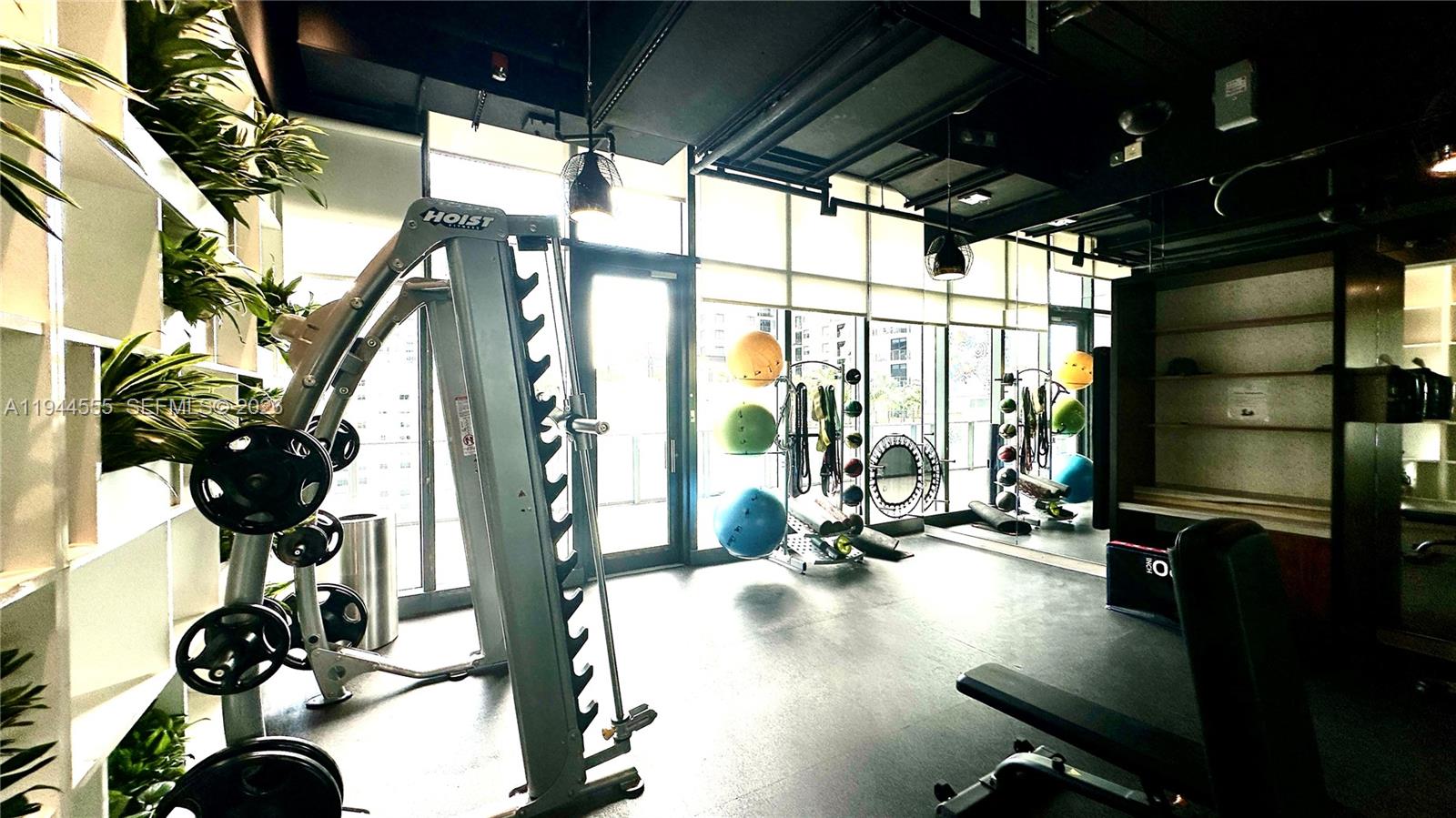 image Brickell Heights West20