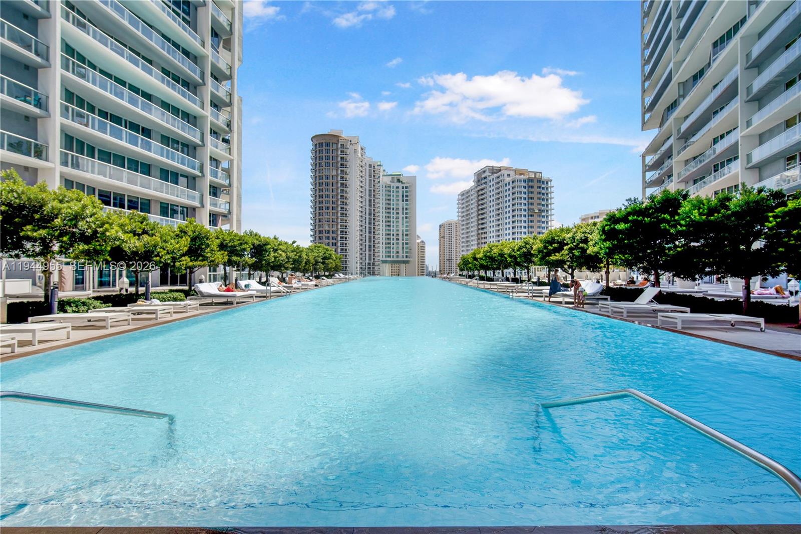 image Icon Brickell II31