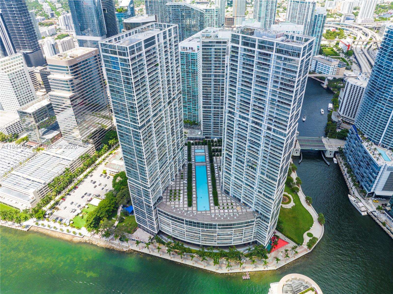 image Icon Brickell II37