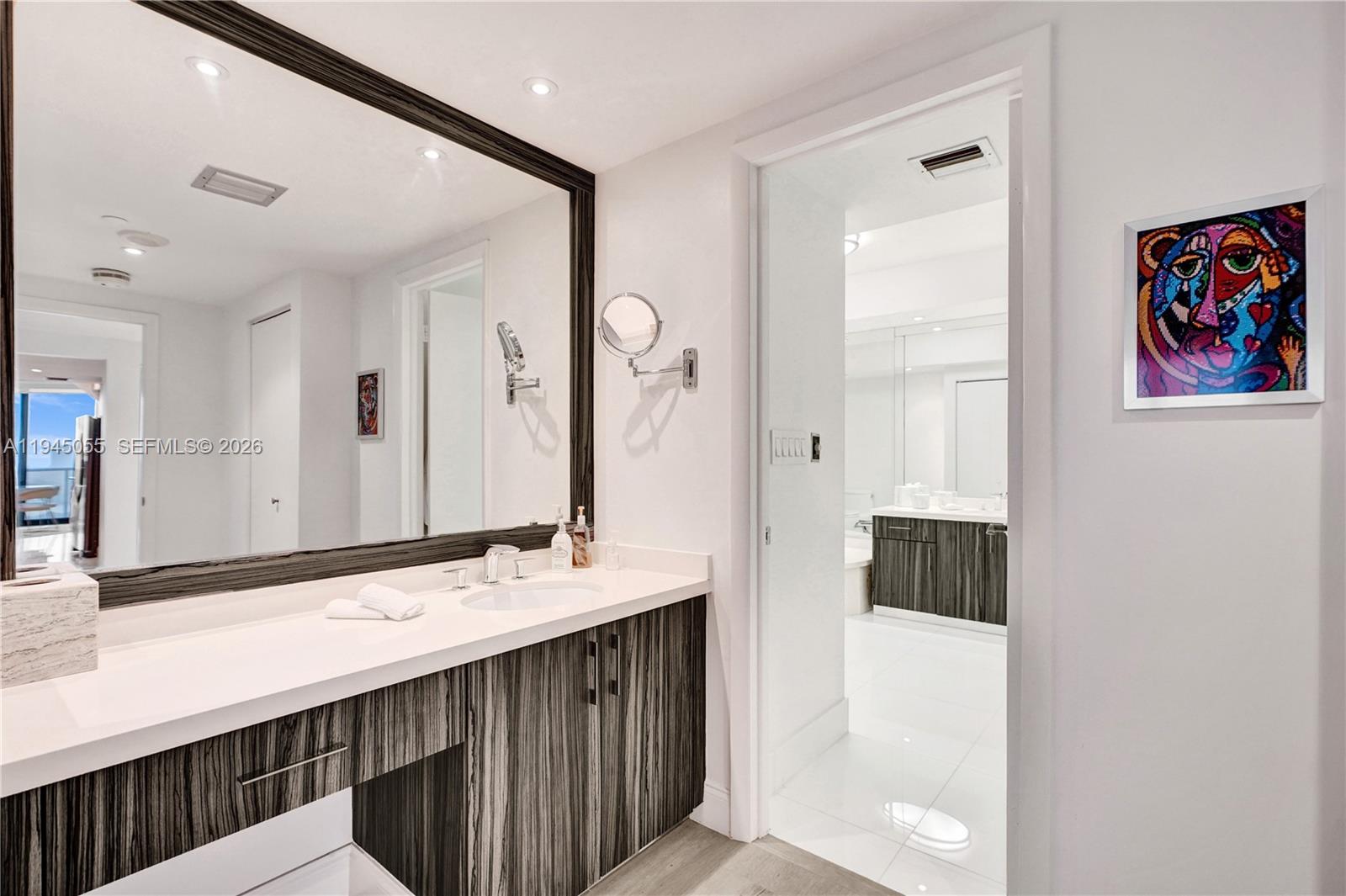 image Hamptons West34