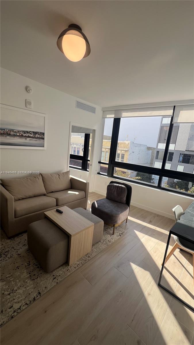 225 N Miami Ave #312 Miami, FL 33128