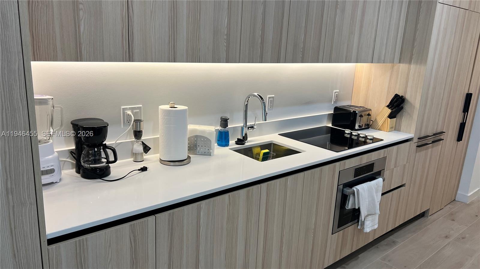 225 N Miami Ave #312 Miami, FL 33128