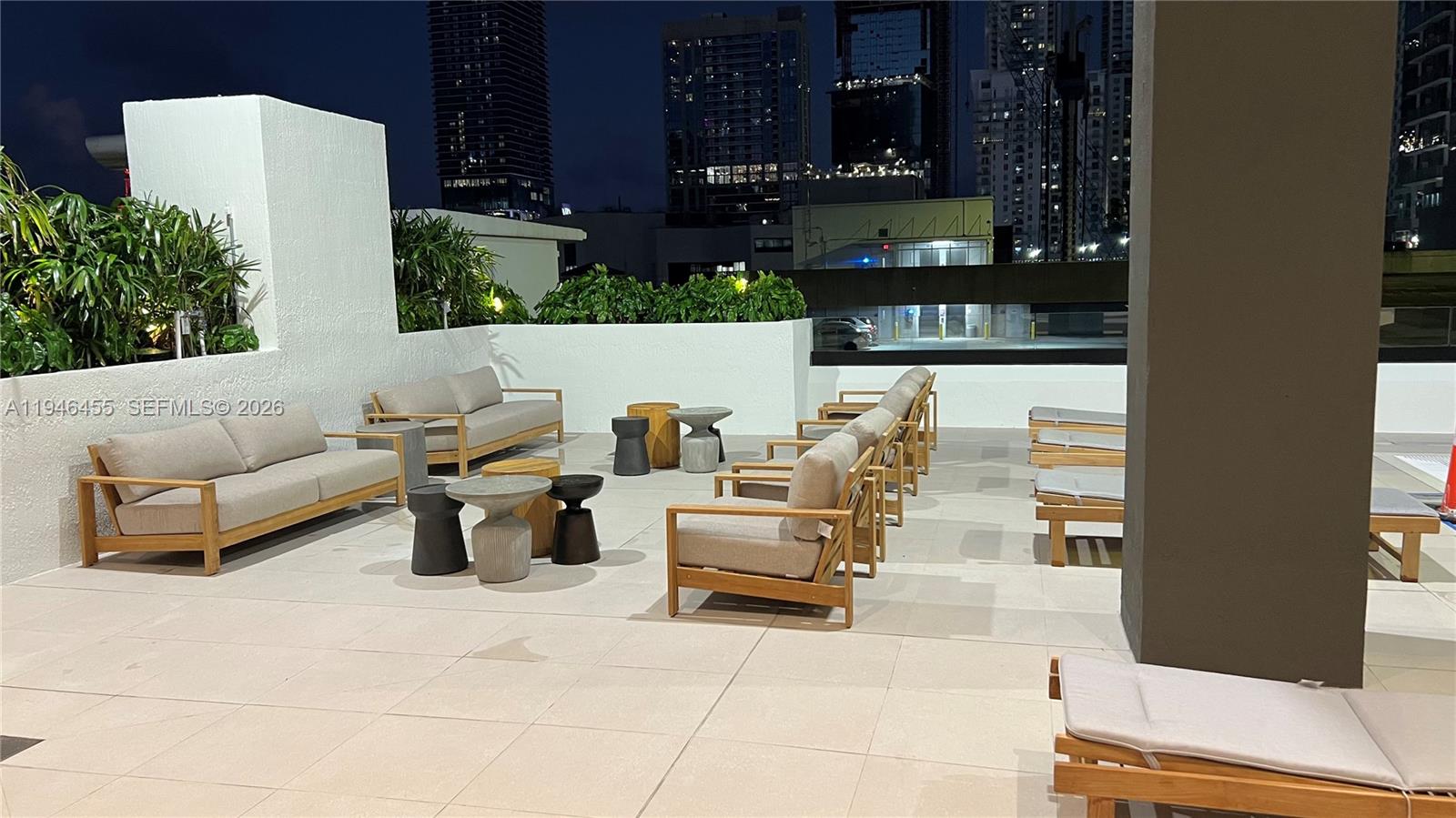 225 N Miami Ave #312 Miami, FL 33128