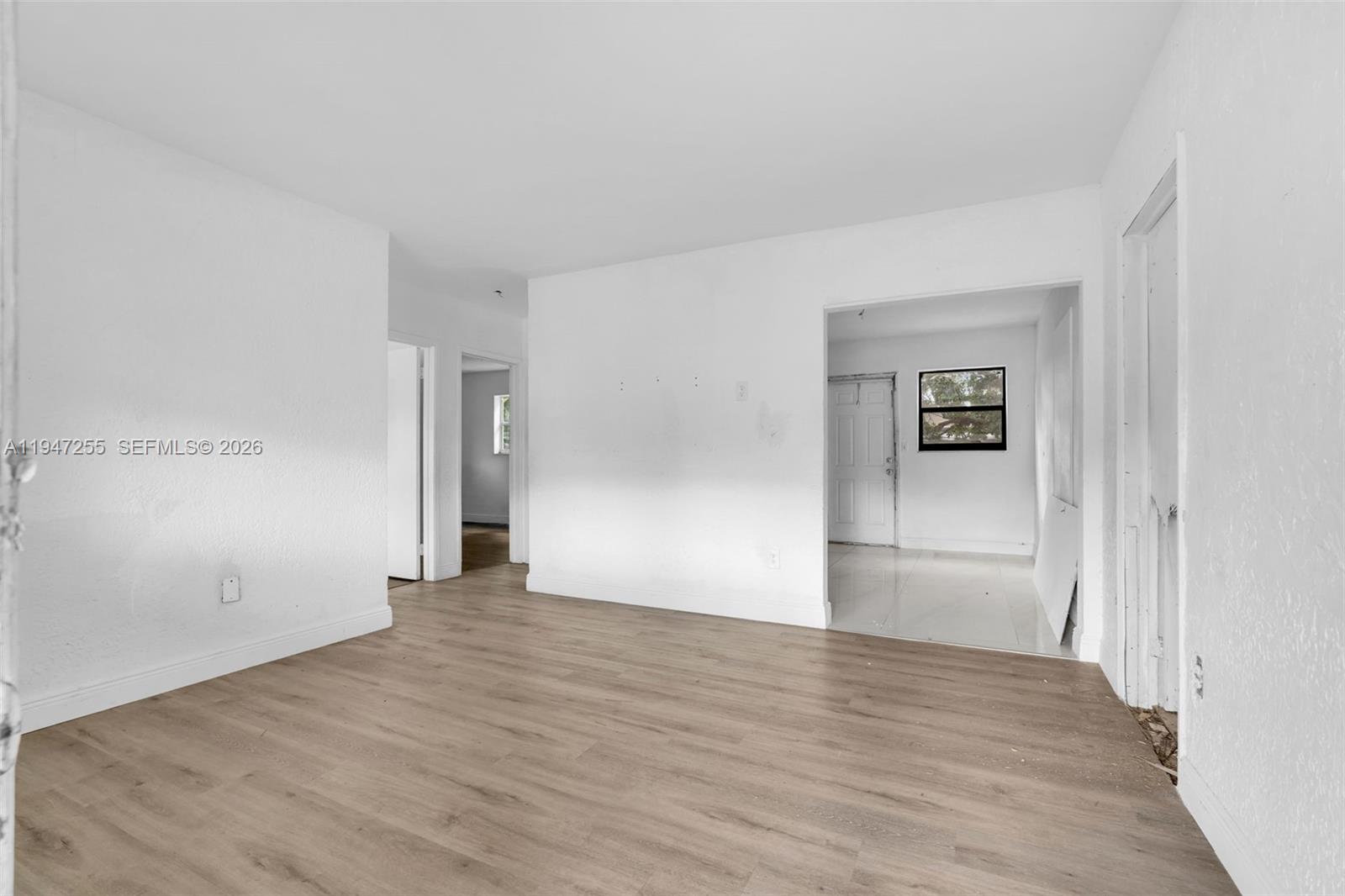 1360 NW 117th St Miami, FL 33167