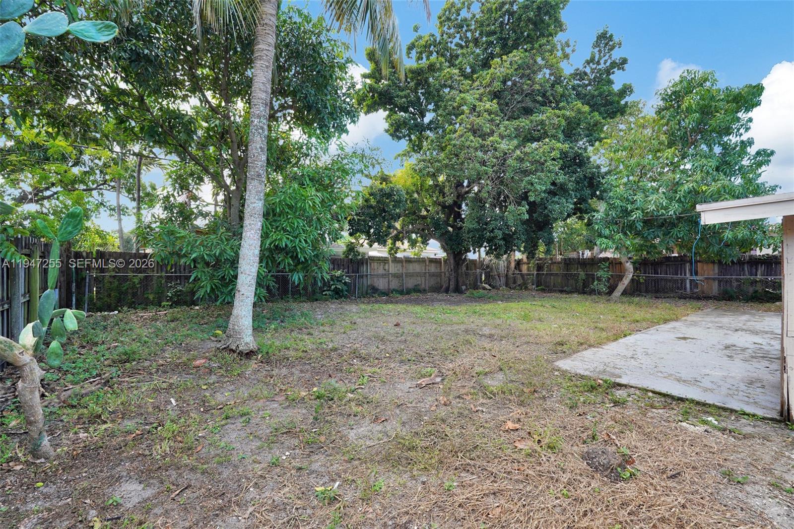 1360 NW 117th St Miami, FL 33167