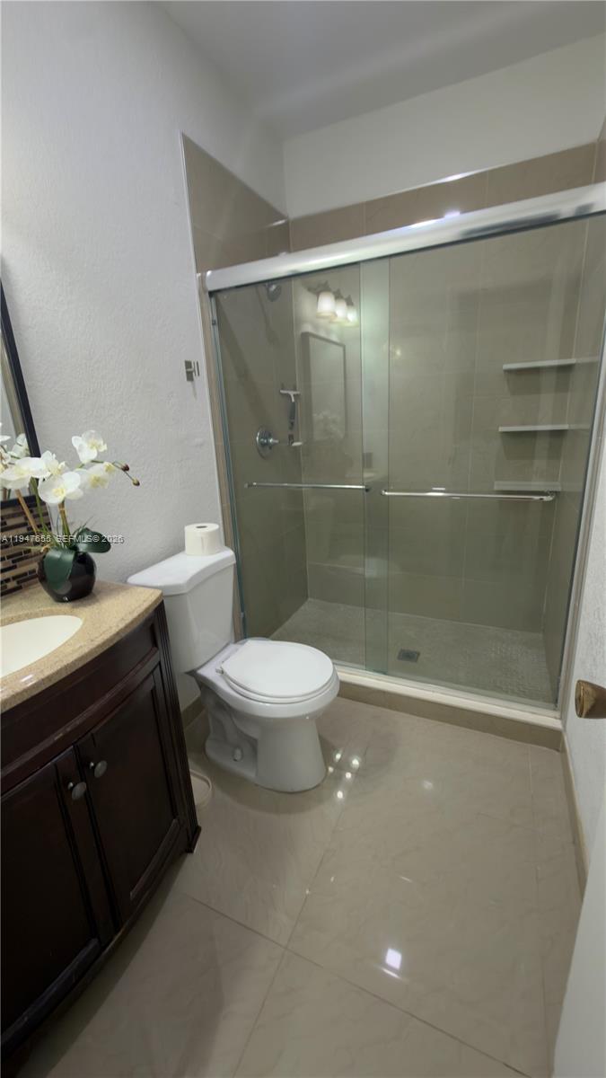 152XX SW 22nd Ter Miami, FL 33185