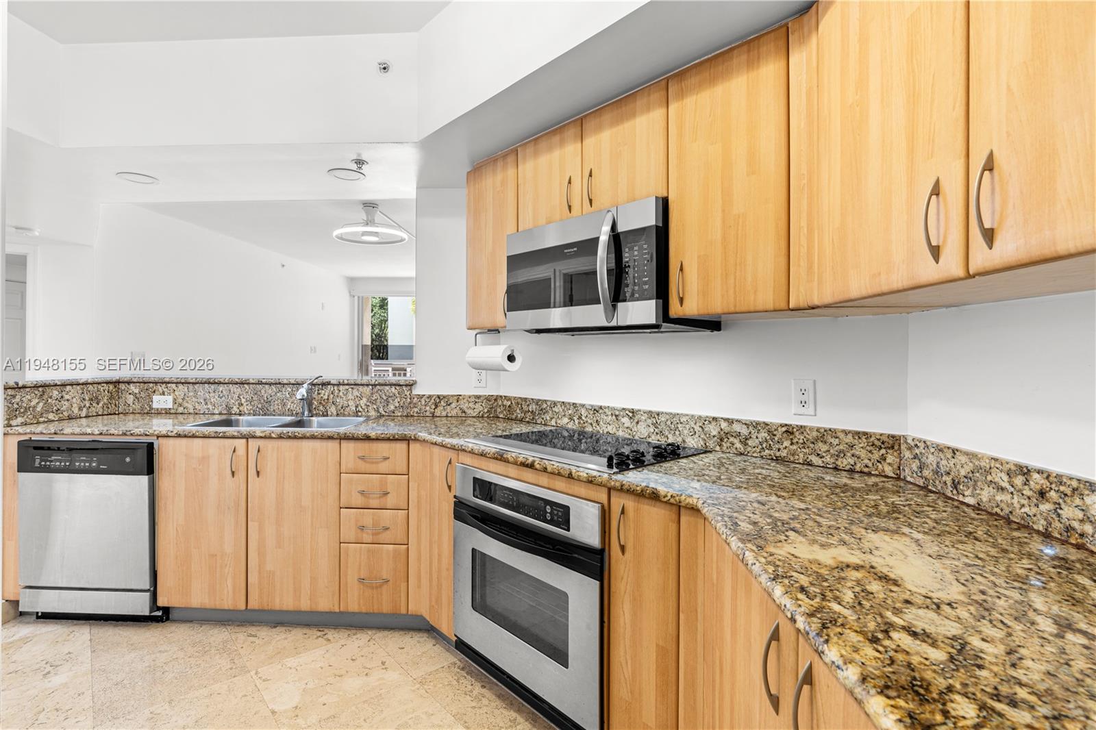 100 Meridian Ave #216 Miami Beach, FL 33139