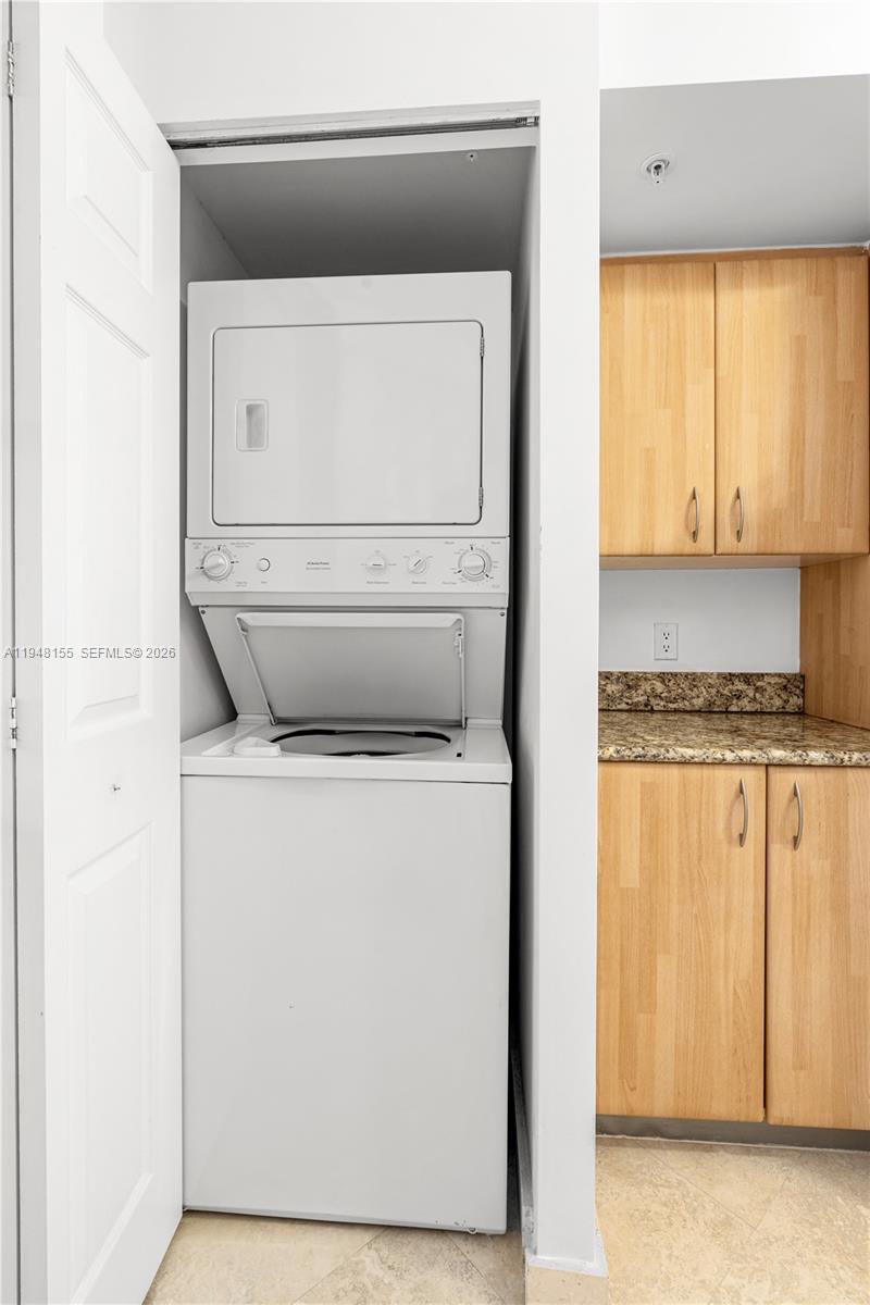 100 Meridian Ave #216 Miami Beach, FL 33139