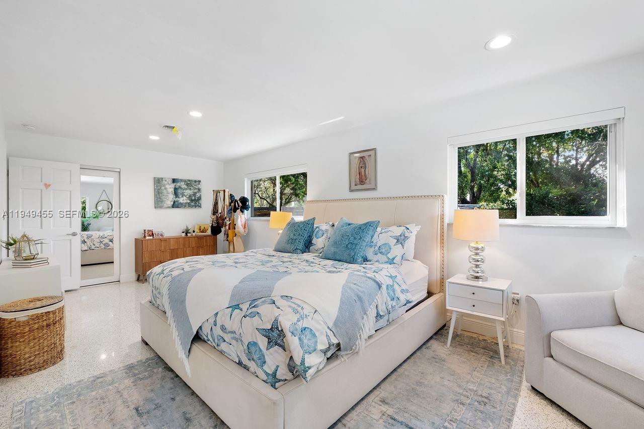 7601 SW 165th Ter Palmetto Bay, FL 33157