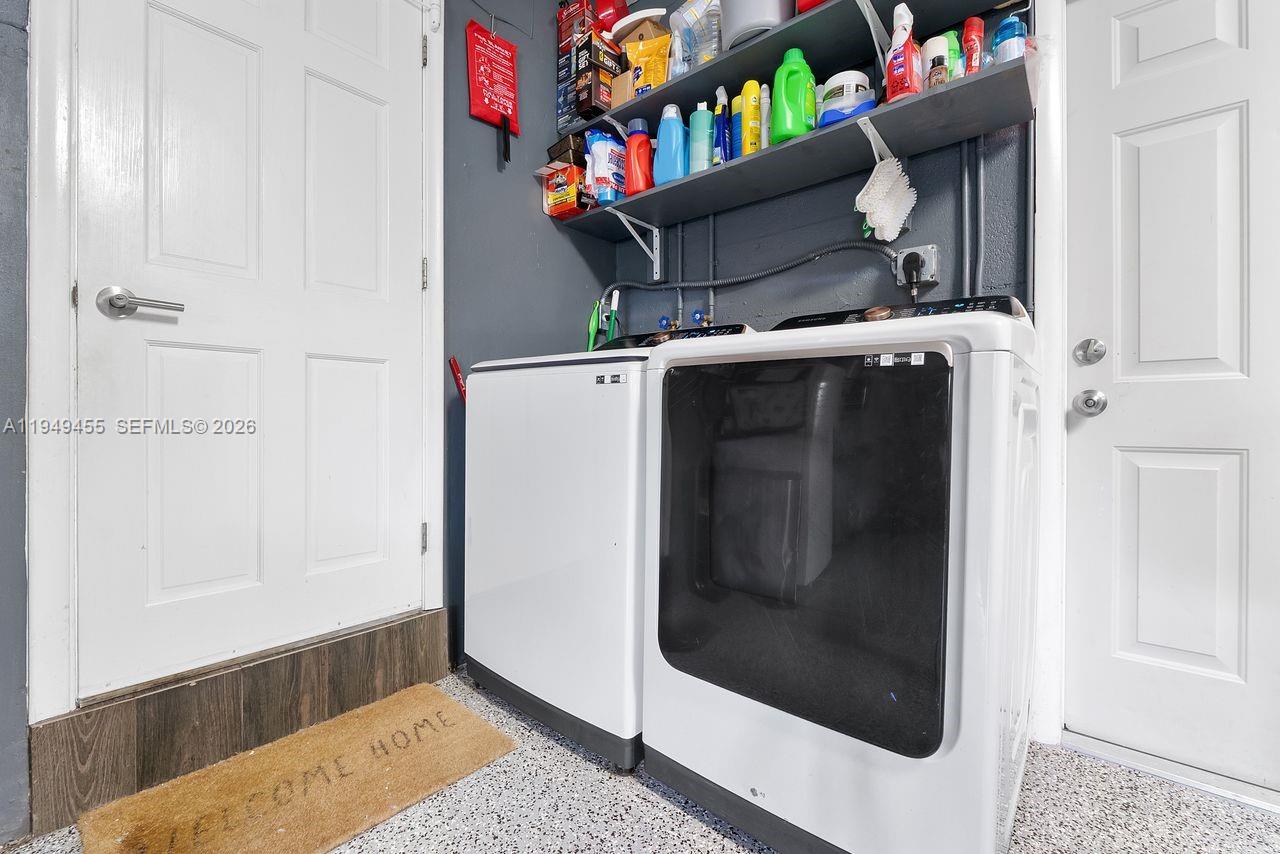 7601 SW 165th Ter Palmetto Bay, FL 33157