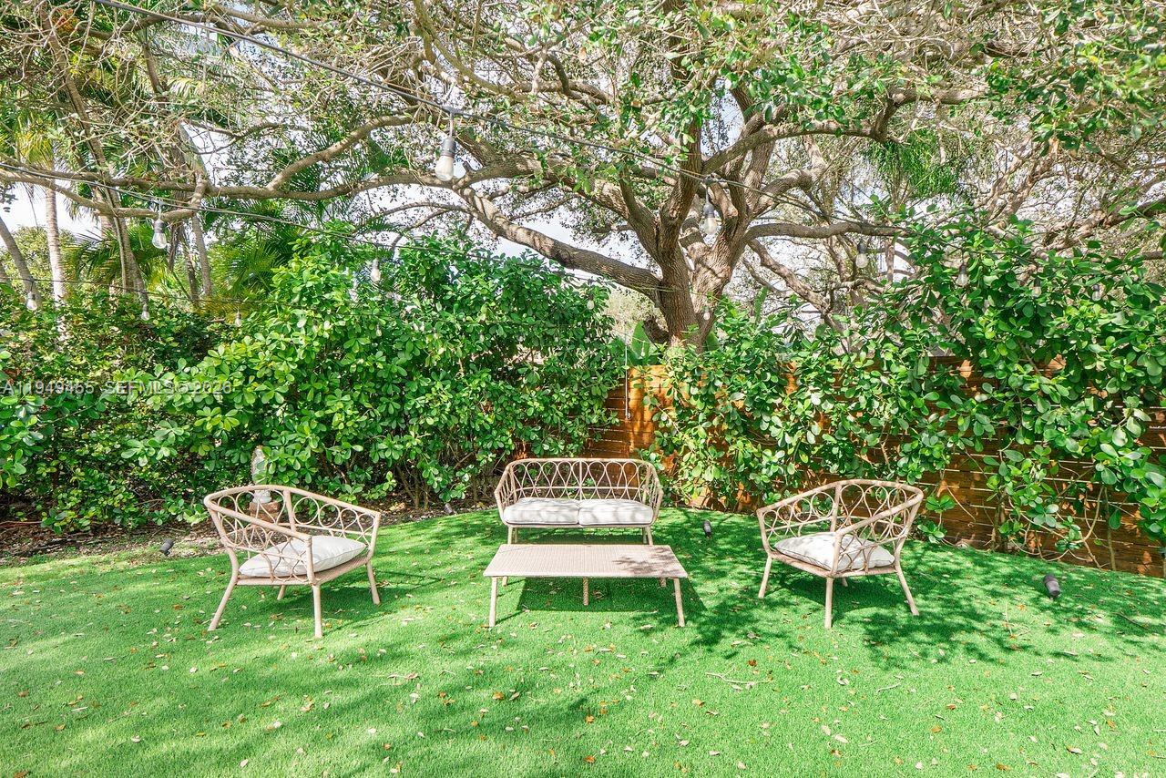 7601 SW 165th Ter Palmetto Bay, FL 33157