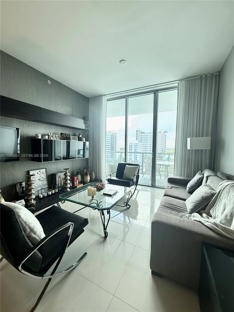 7928 East Dr #905 North Bay Village, FL 33141