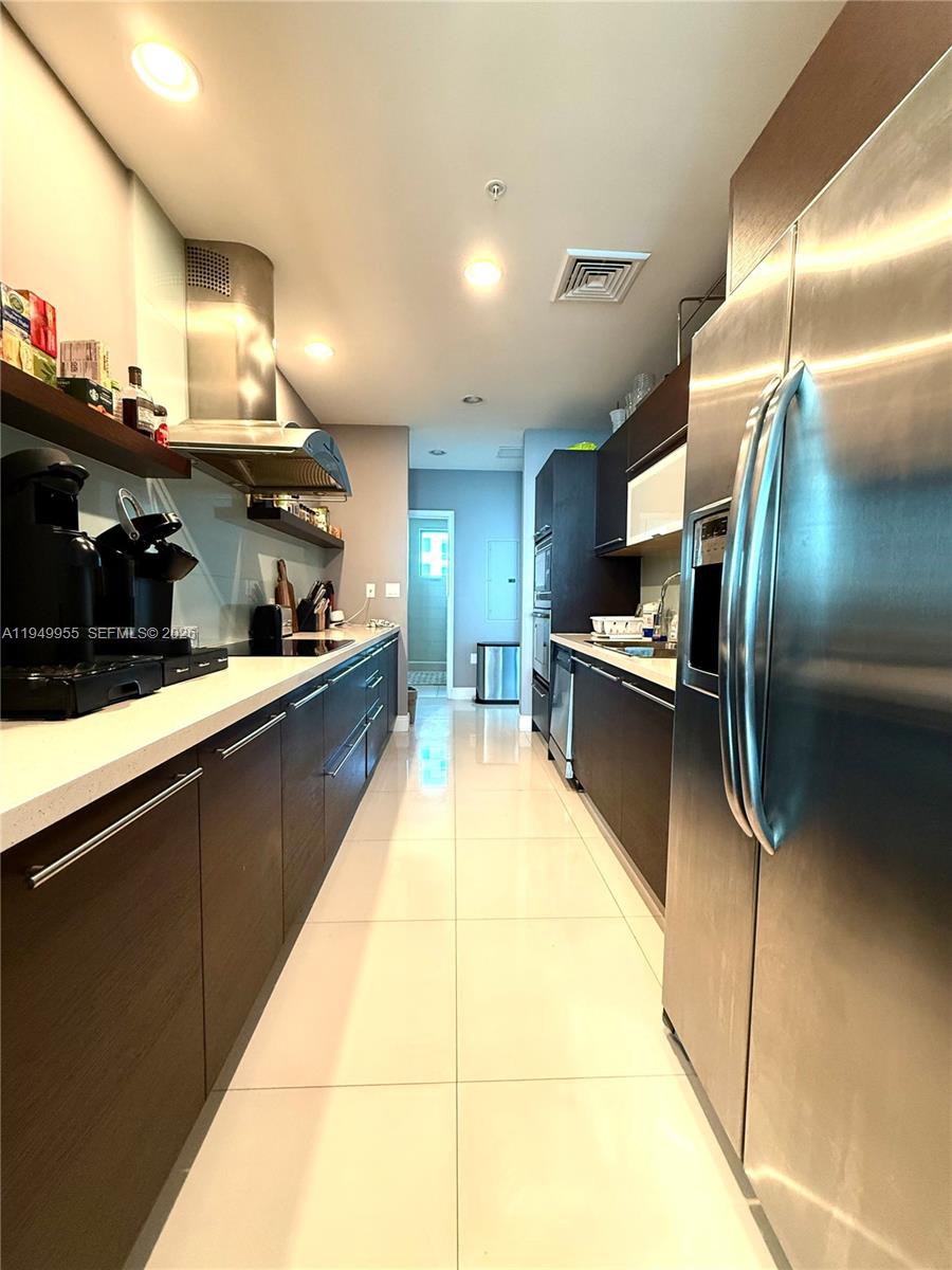 7928 East Dr #905 North Bay Village, FL 33141