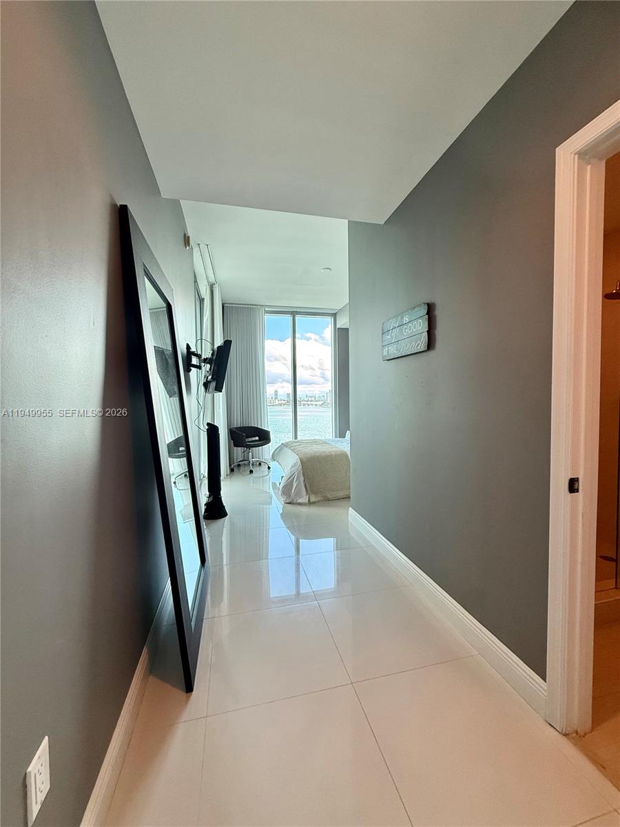 7928 East Dr #905 North Bay Village, FL 33141