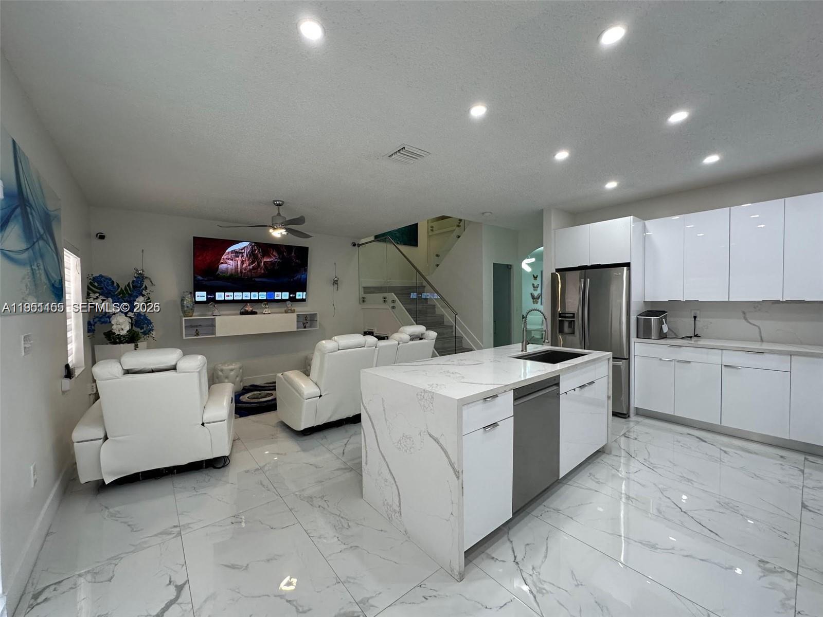 2207 SE 23rd Ave #2207 Homestead, FL 33035