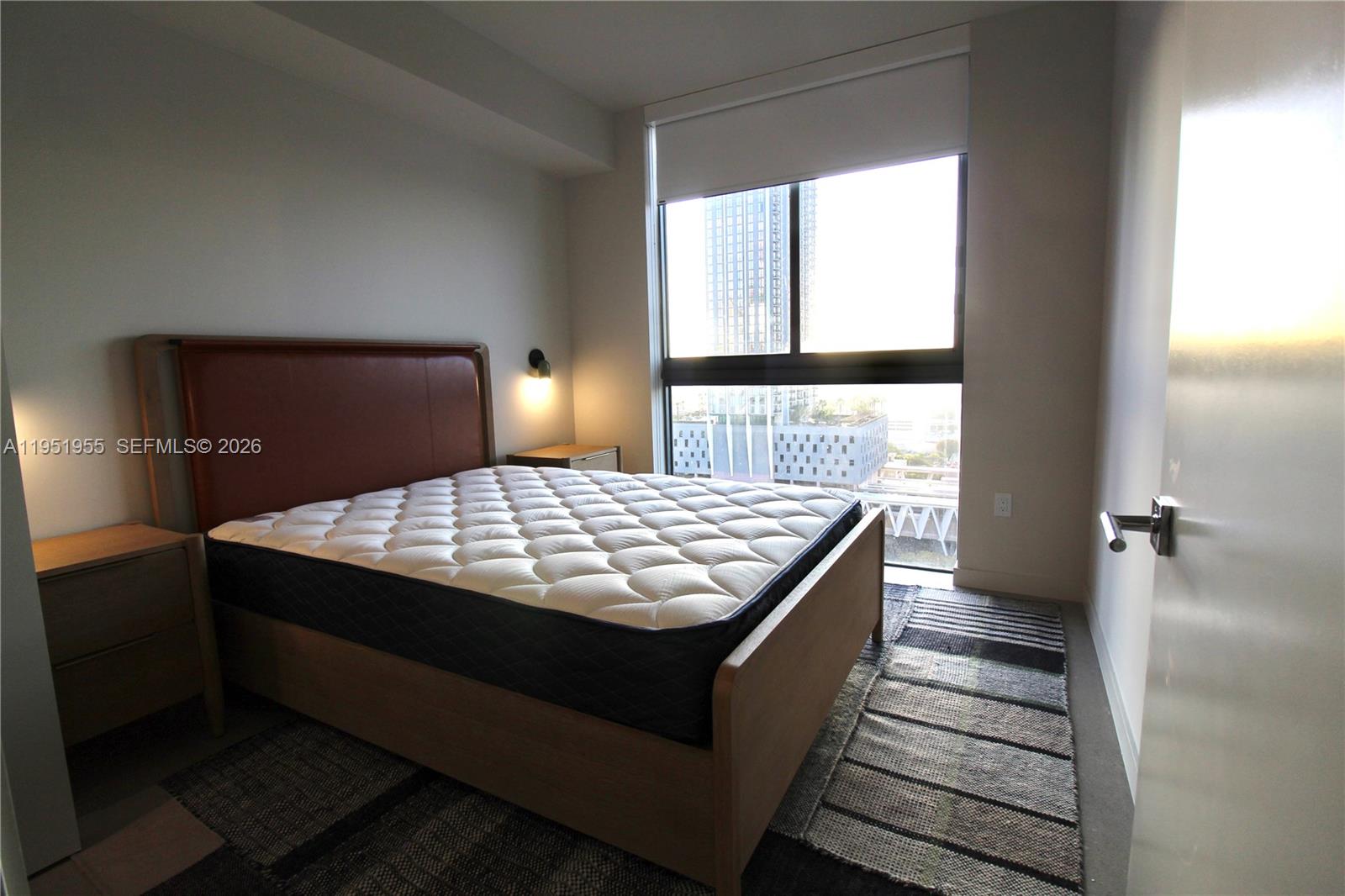 698 NE 1st Ave #2114 Miami, FL 33132