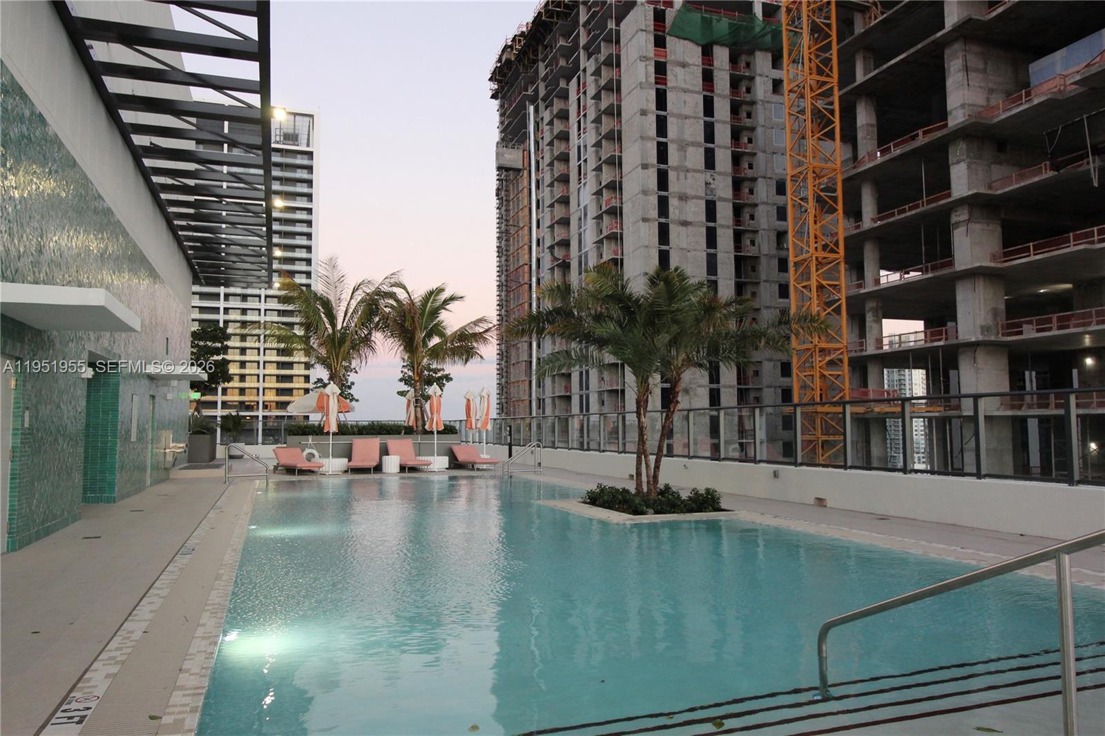 698 NE 1st Ave #2114 Miami, FL 33132