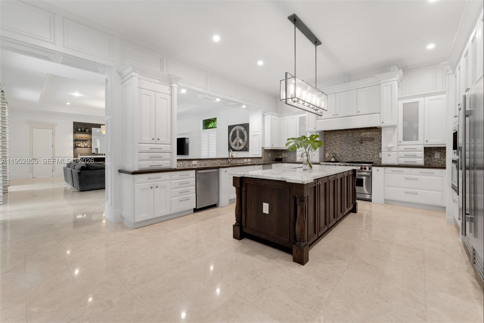 6650 SW 123rd St Pinecrest, FL 33156