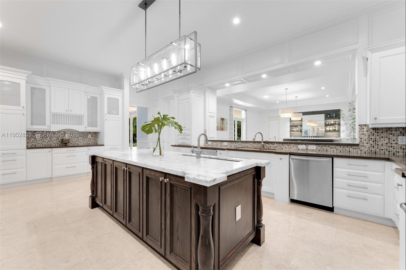 6650 SW 123rd St Pinecrest, FL 33156