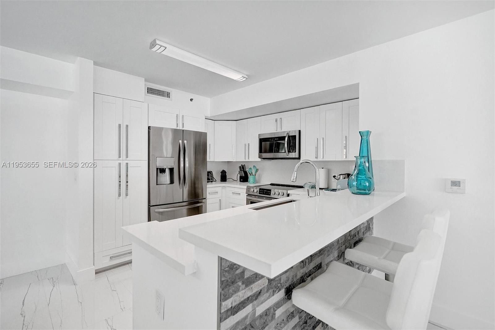 19601 E Country Clb Dr #7508 Aventura, FL 33180