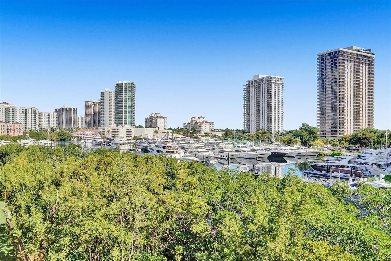 19601 E Country Clb Dr #7508 Aventura, FL 33180