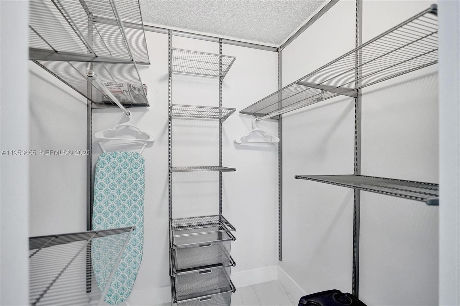 19601 E Country Clb Dr #7508 Aventura, FL 33180