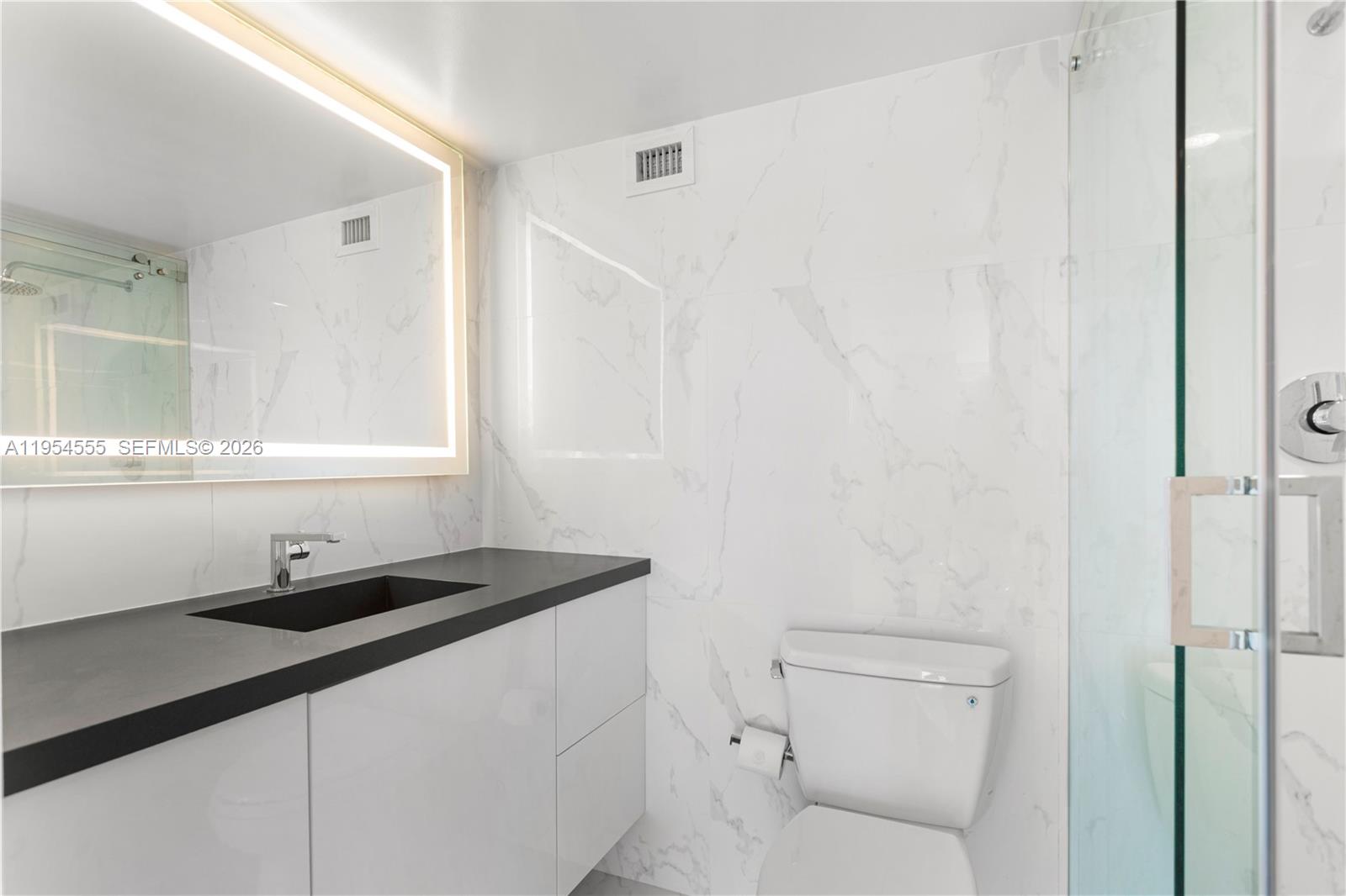 2655 Collins Ave #PH06/08 Miami Beach, FL 33140